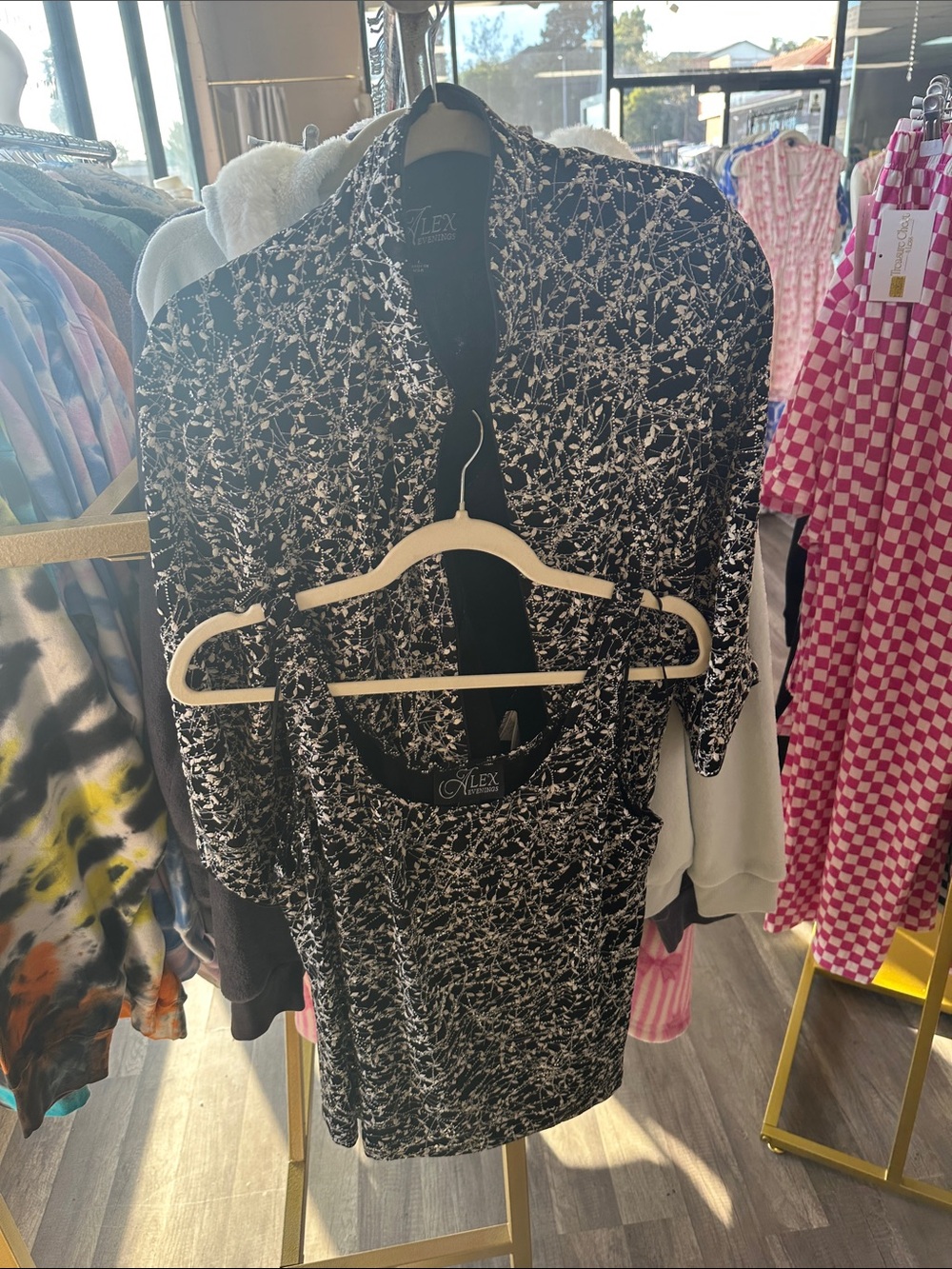 ALEX Black & White Abstract Print Top